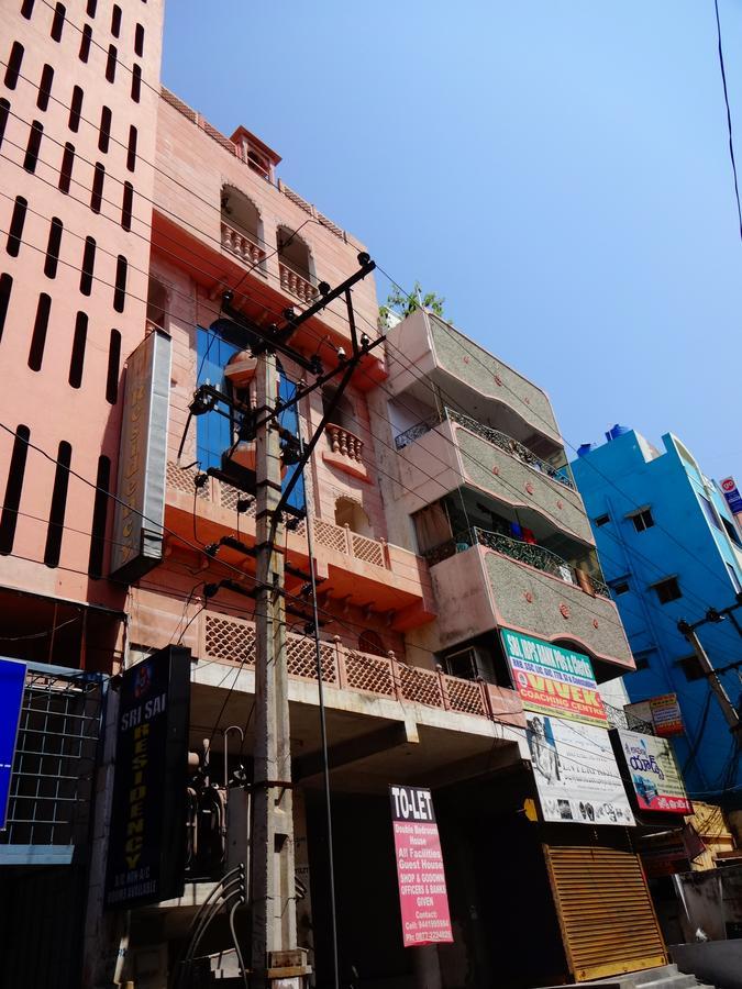 Sri Sai Residency Hotel Tirupati Exterior foto